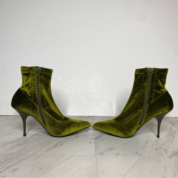 New! Jeffrey Campbell Florette Green Crushed Velvet Pointy Toe Heel Bootie 7 - Picture 5 of 14